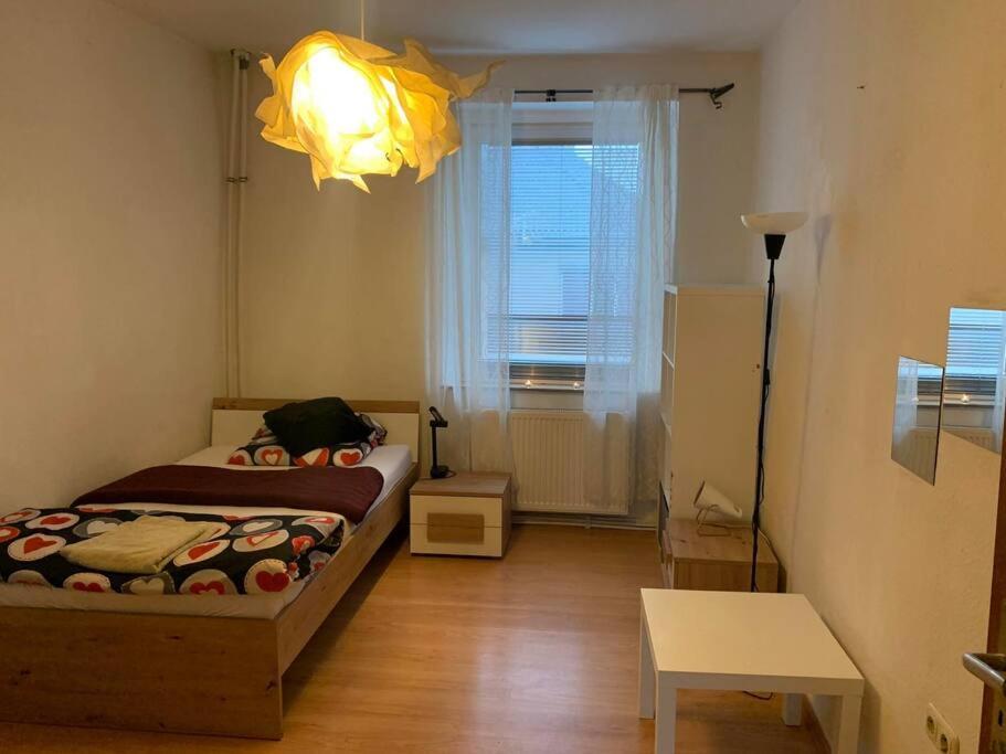 Apartments - 3 Rooms, 3-5 Person Essen Bagian luar foto